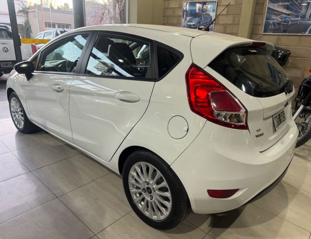 Ford Fiesta KD Usado Financiado en Mendoza, deRuedas