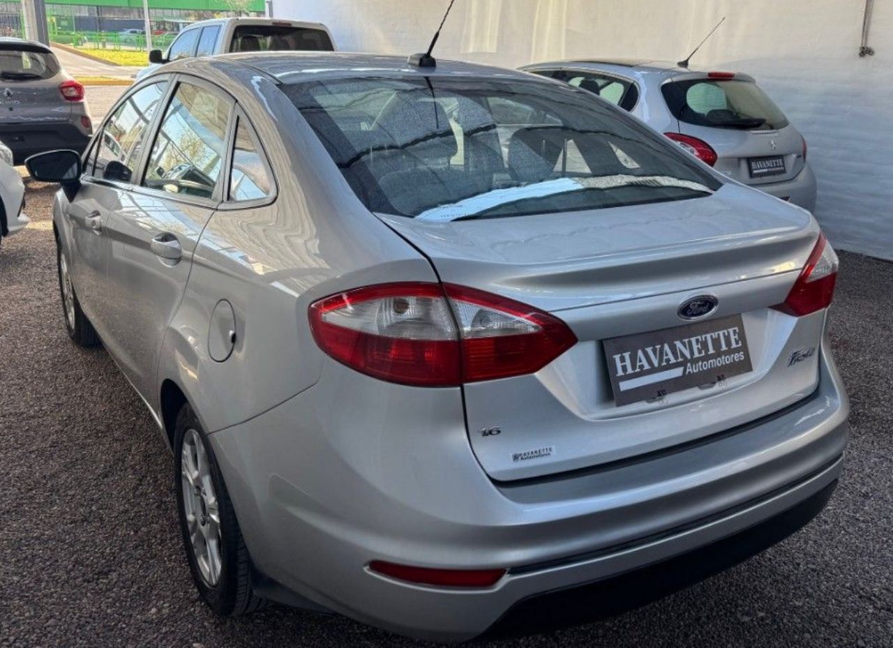 Ford Fiesta KD Usado Financiado en Mendoza, deRuedas