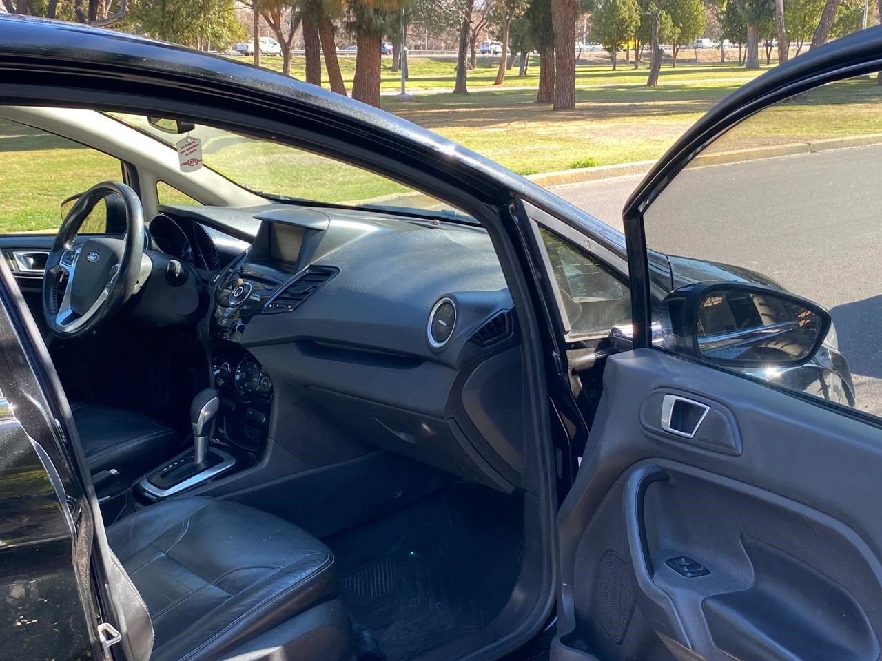 Ford Fiesta KD Usado en Mendoza, deRuedas