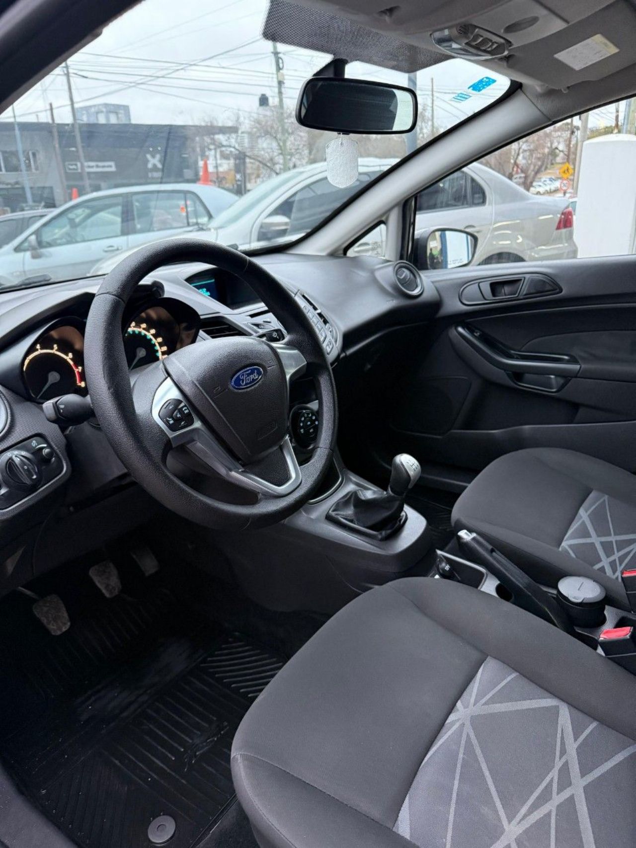 Ford Fiesta KD Usado Financiado en Córdoba, deRuedas