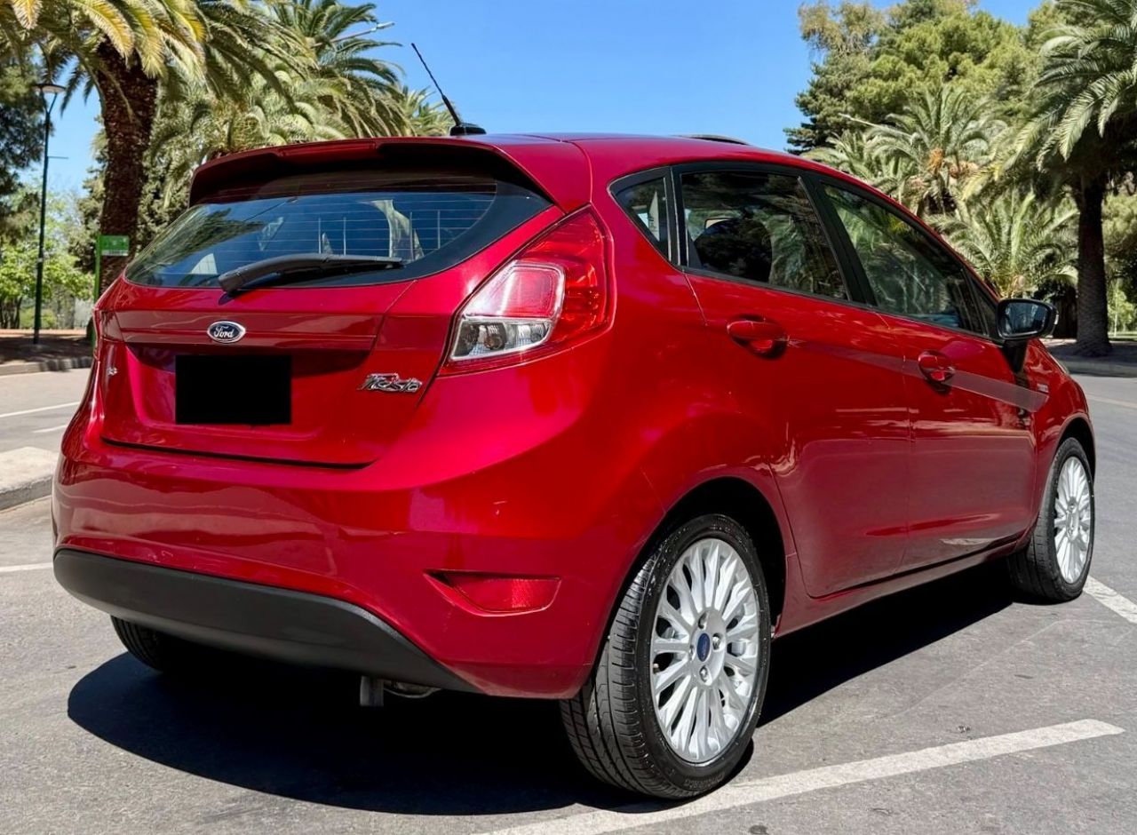 Ford Fiesta KD Usado Financiado en Mendoza, deRuedas