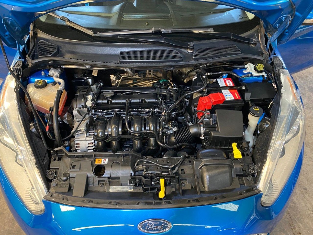 Ford Fiesta KD Usado en Mendoza, deRuedas