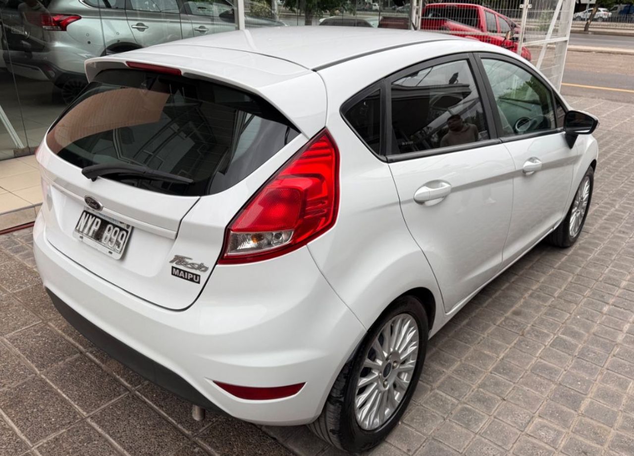 Ford Fiesta KD Usado Financiado en Mendoza, deRuedas