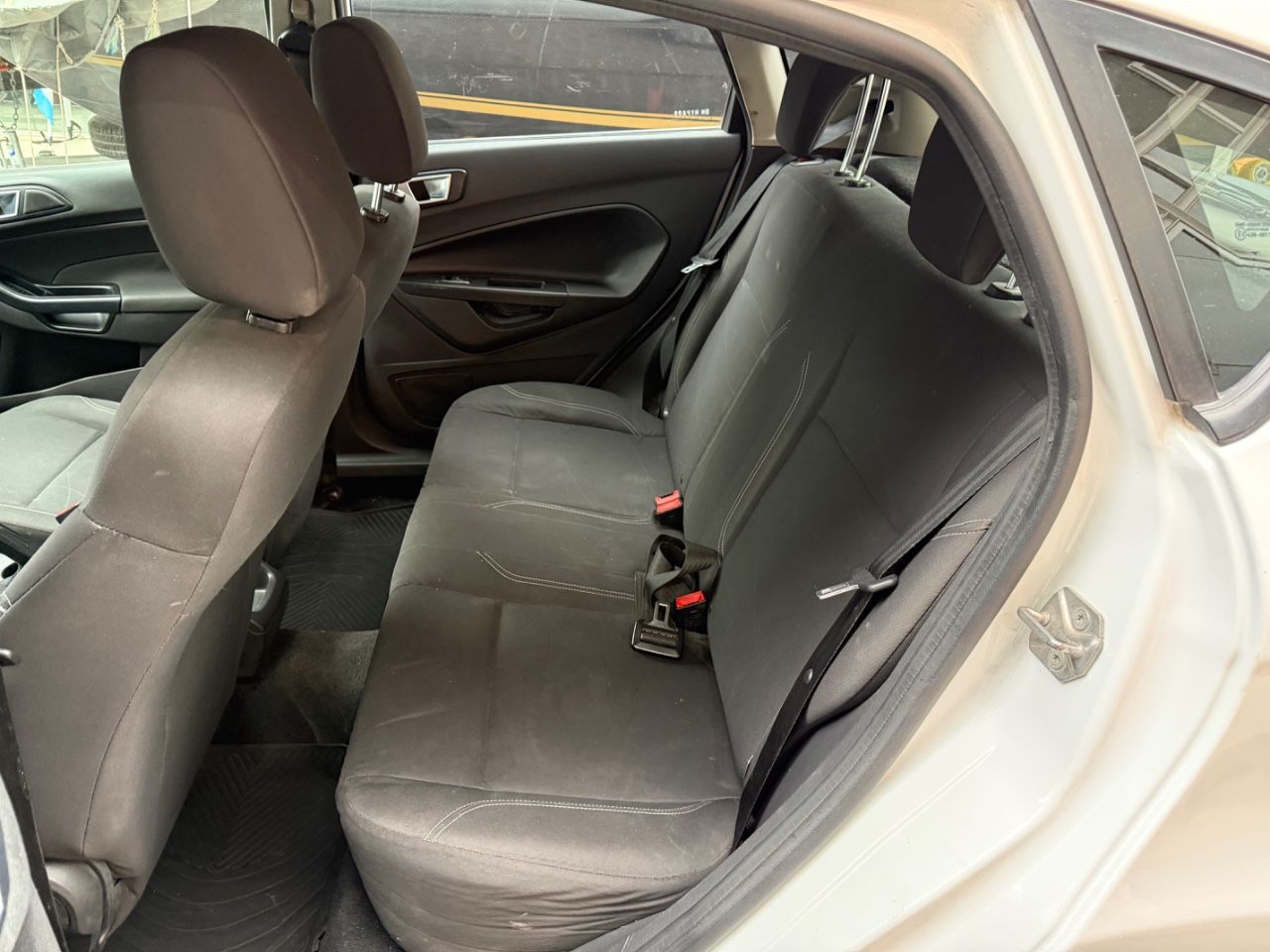 Ford Fiesta KD Usado Financiado en Mendoza, deRuedas