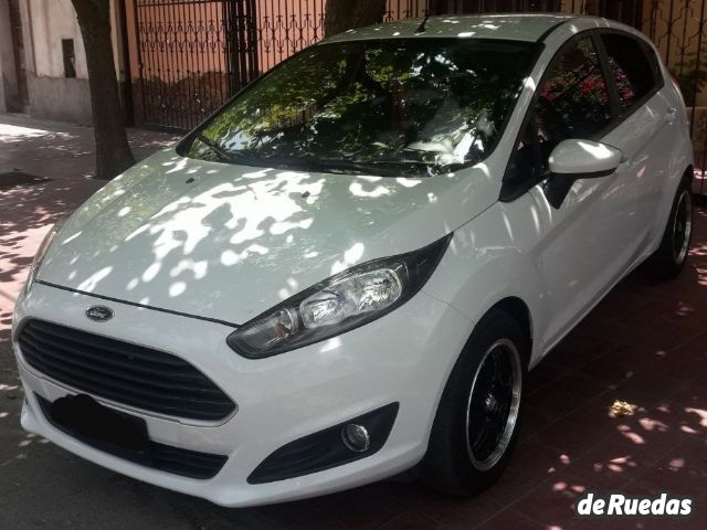 Ford Fiesta KD Usado en Mendoza, deRuedas