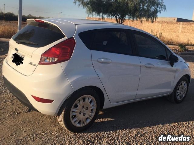 Ford Fiesta KD Usado en Mendoza, deRuedas