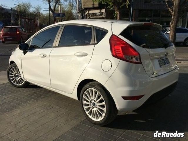 Ford Fiesta KD Usado en Mendoza, deRuedas