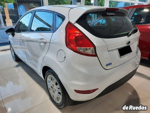 Ford Fiesta KD Usado en Mendoza, deRuedas