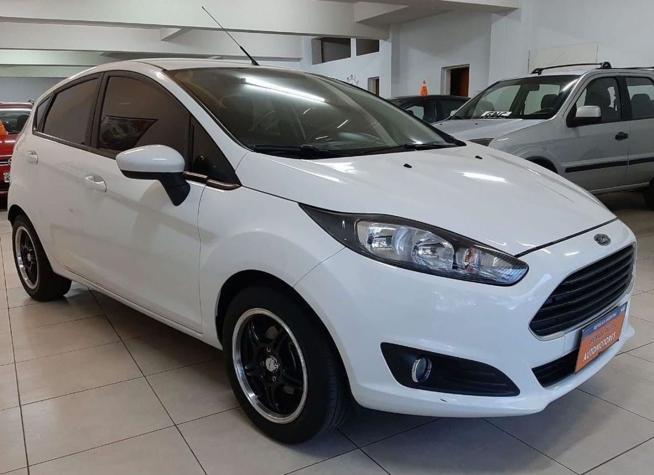 Ford Fiesta KD Usado en Mendoza, deRuedas