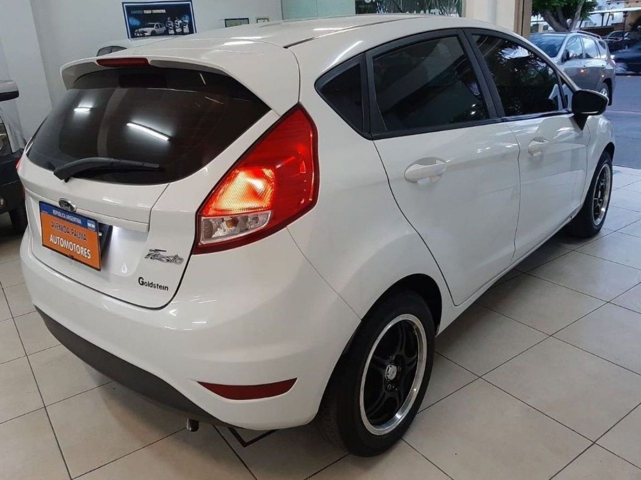 Ford Fiesta KD Usado en Mendoza, deRuedas