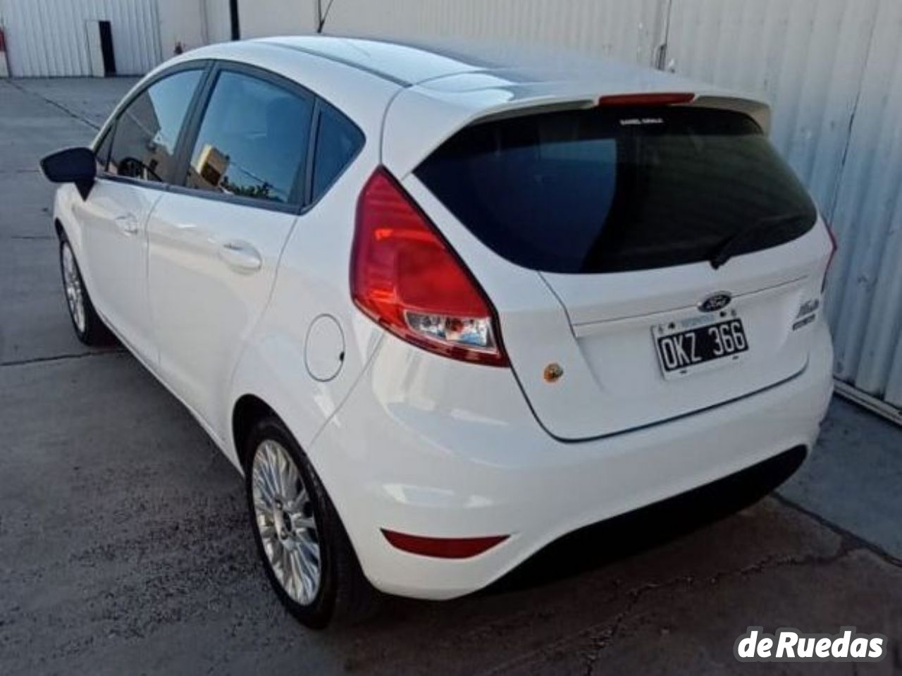 Ford Fiesta KD Usado en Mendoza, deRuedas