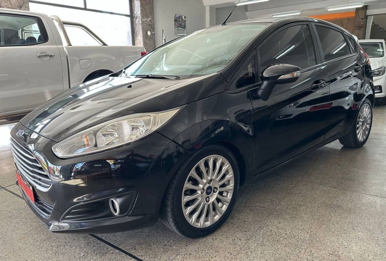 Ford Fiesta KD Usado en Mendoza, deRuedas