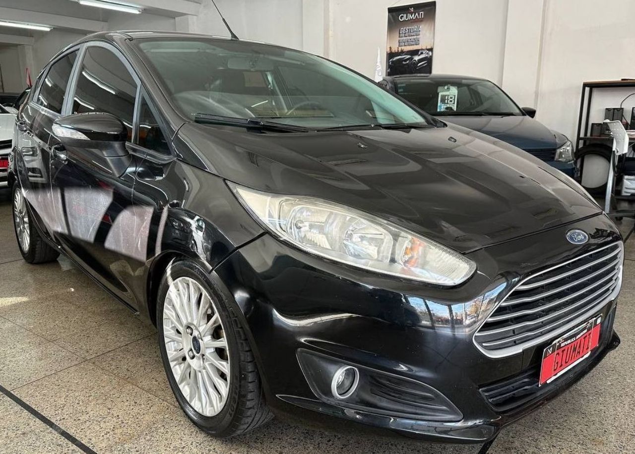 Ford Fiesta KD Usado en Mendoza, deRuedas