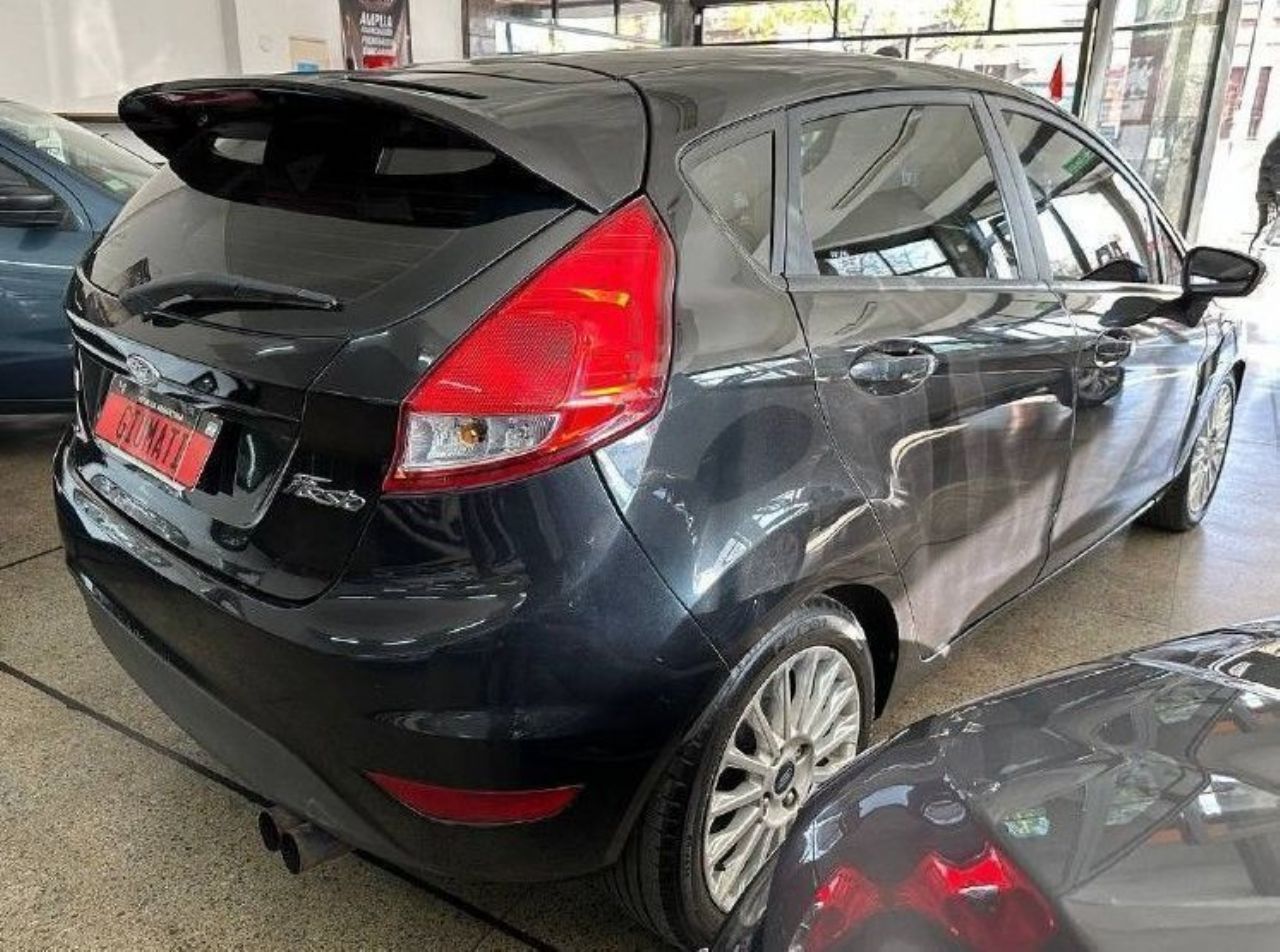 Ford Fiesta KD Usado en Mendoza, deRuedas