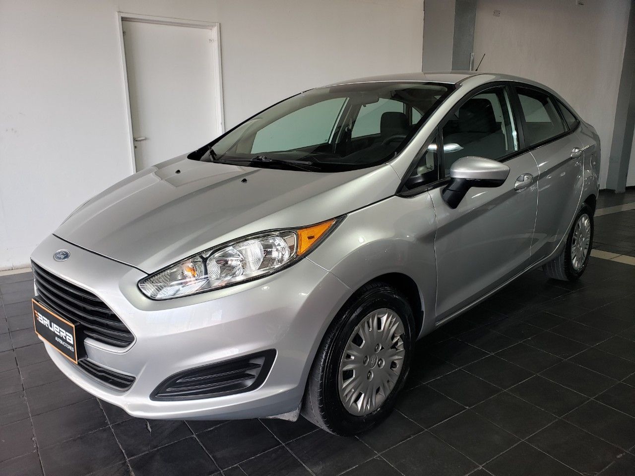 Ford Fiesta KD Usado en Mendoza, deRuedas