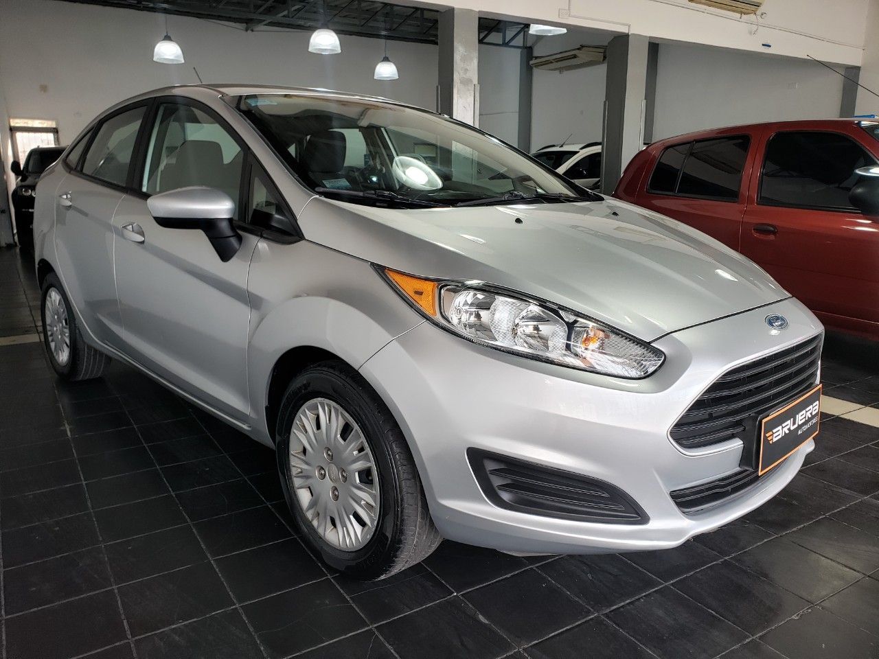 Ford Fiesta KD Usado en Mendoza, deRuedas