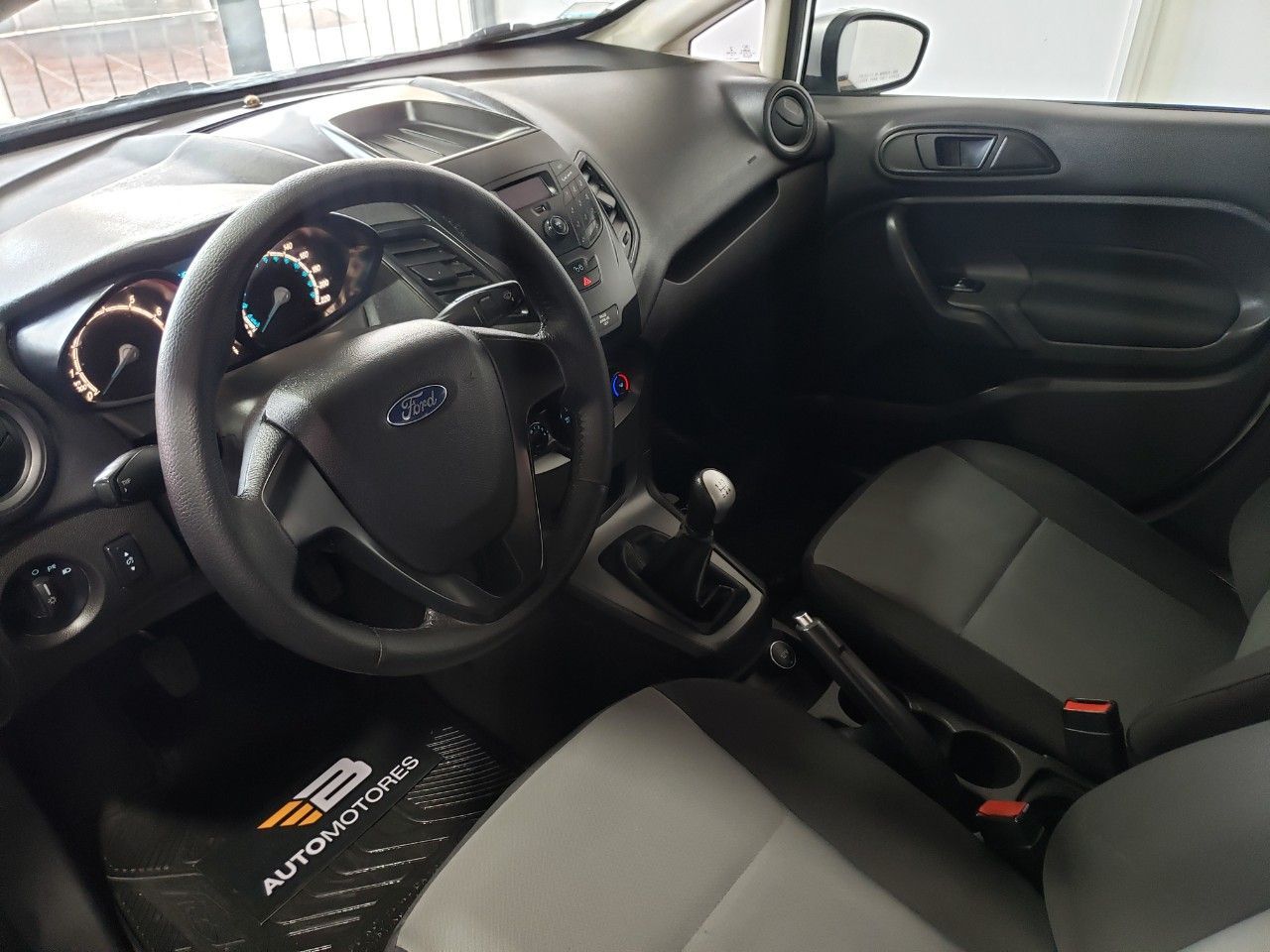 Ford Fiesta KD Usado en Mendoza, deRuedas