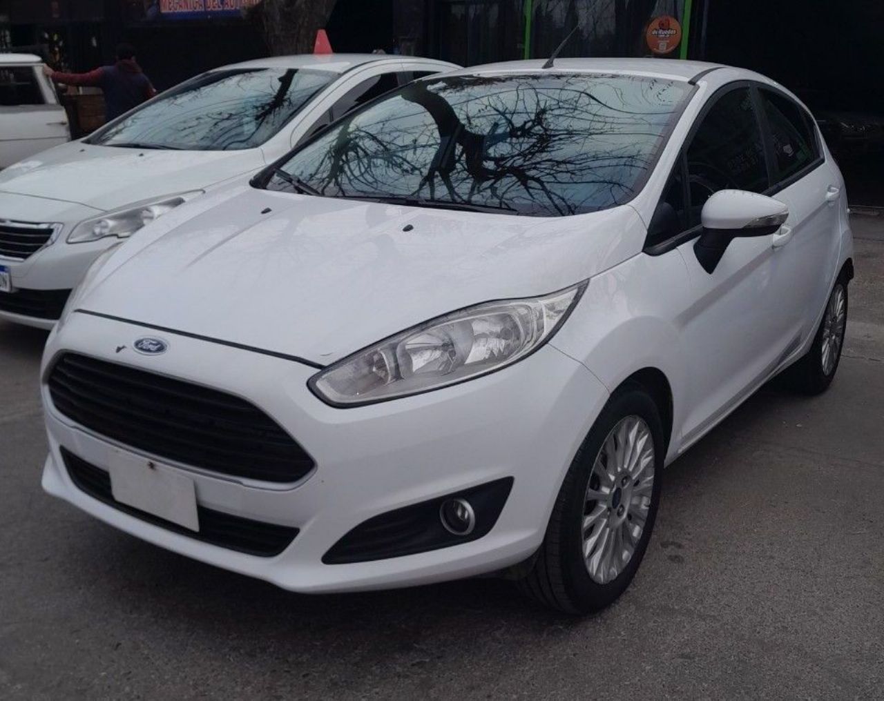 Ford Fiesta KD Usado Financiado en Mendoza, deRuedas