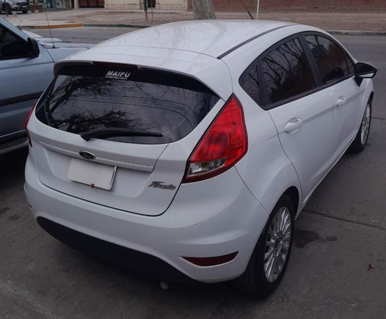Ford Fiesta KD Usado en Mendoza, deRuedas