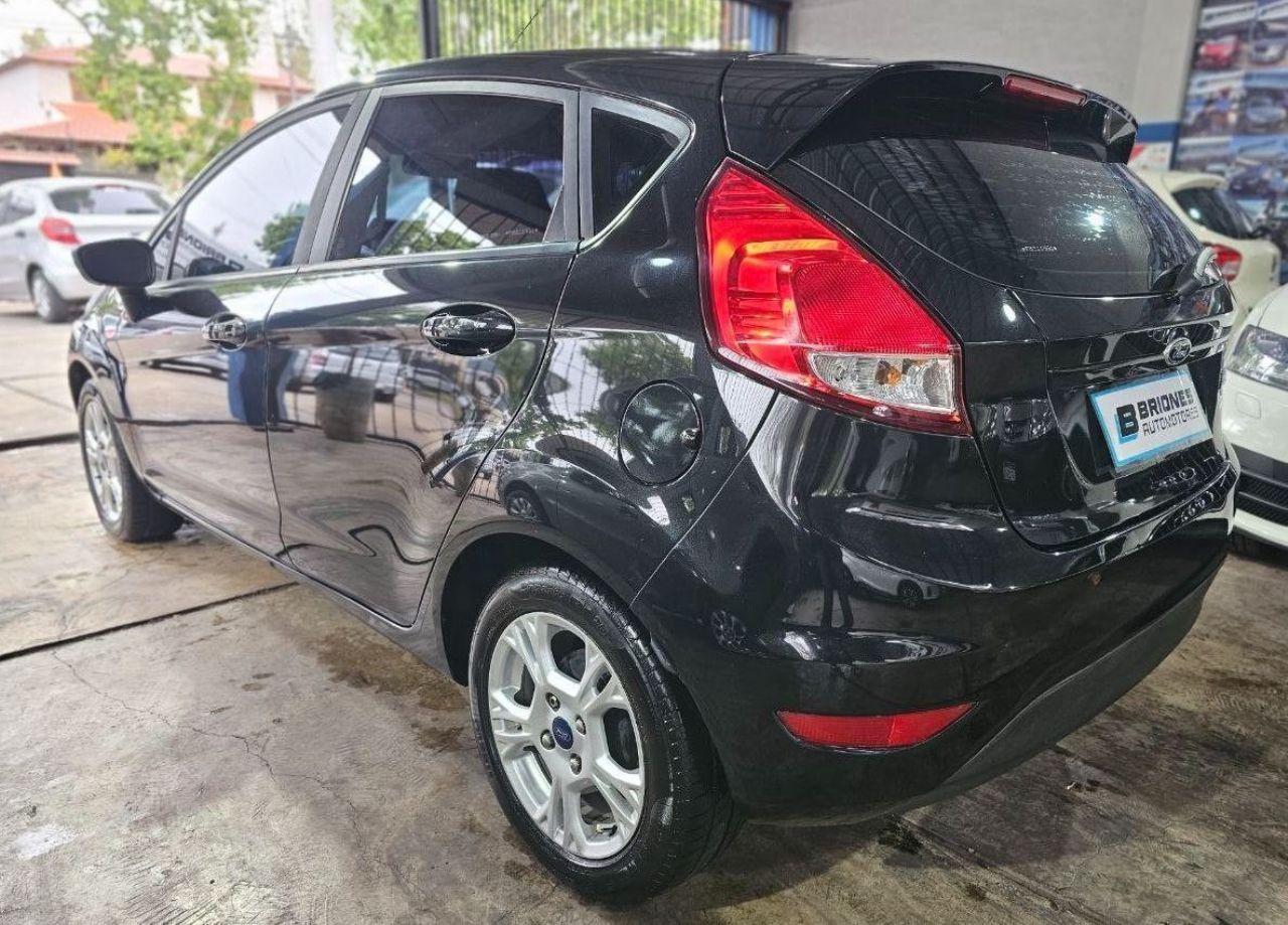 Ford Fiesta KD Usado en Mendoza, deRuedas