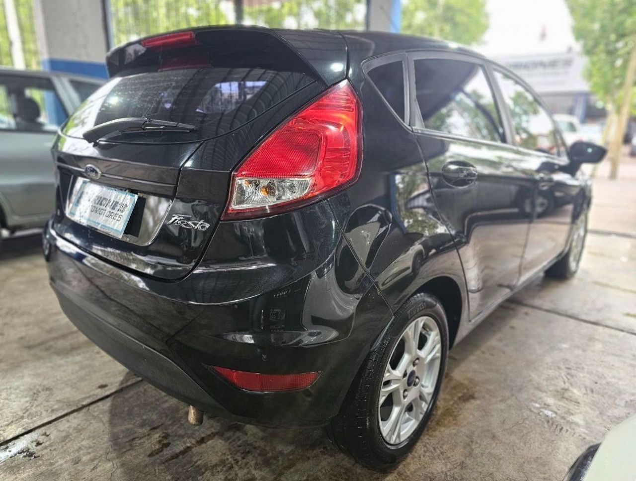 Ford Fiesta KD Usado en Mendoza, deRuedas