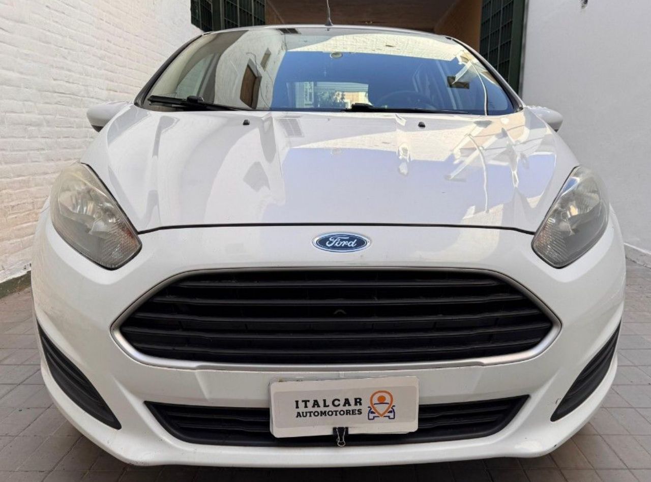 Ford Fiesta KD Usado Financiado en Mendoza, deRuedas
