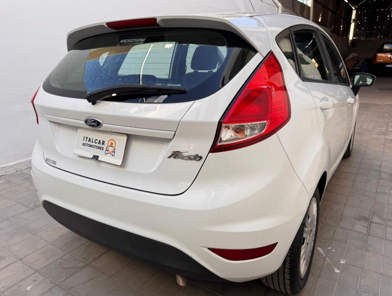Ford Fiesta KD Usado Financiado en Mendoza, deRuedas