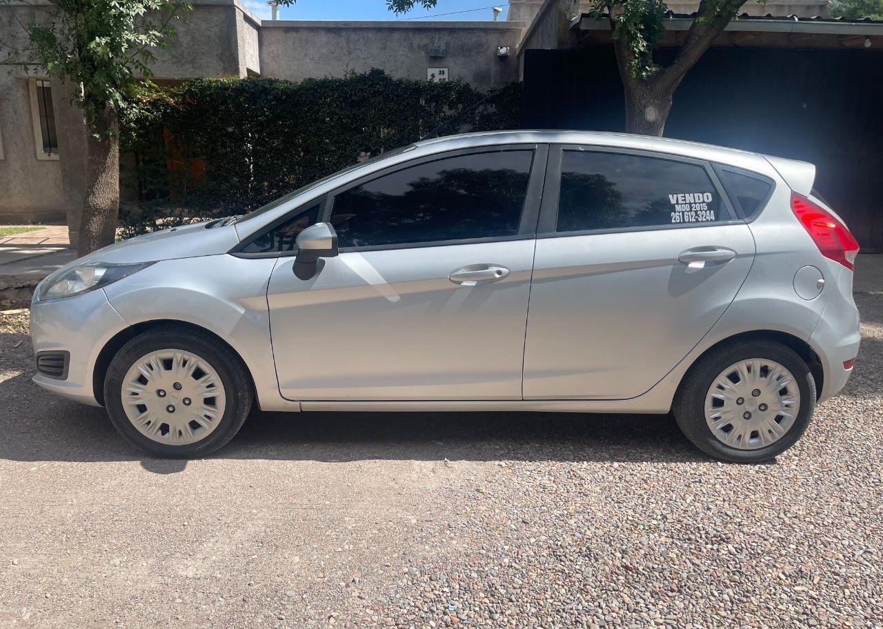 Ford Fiesta KD Usado en Mendoza, deRuedas