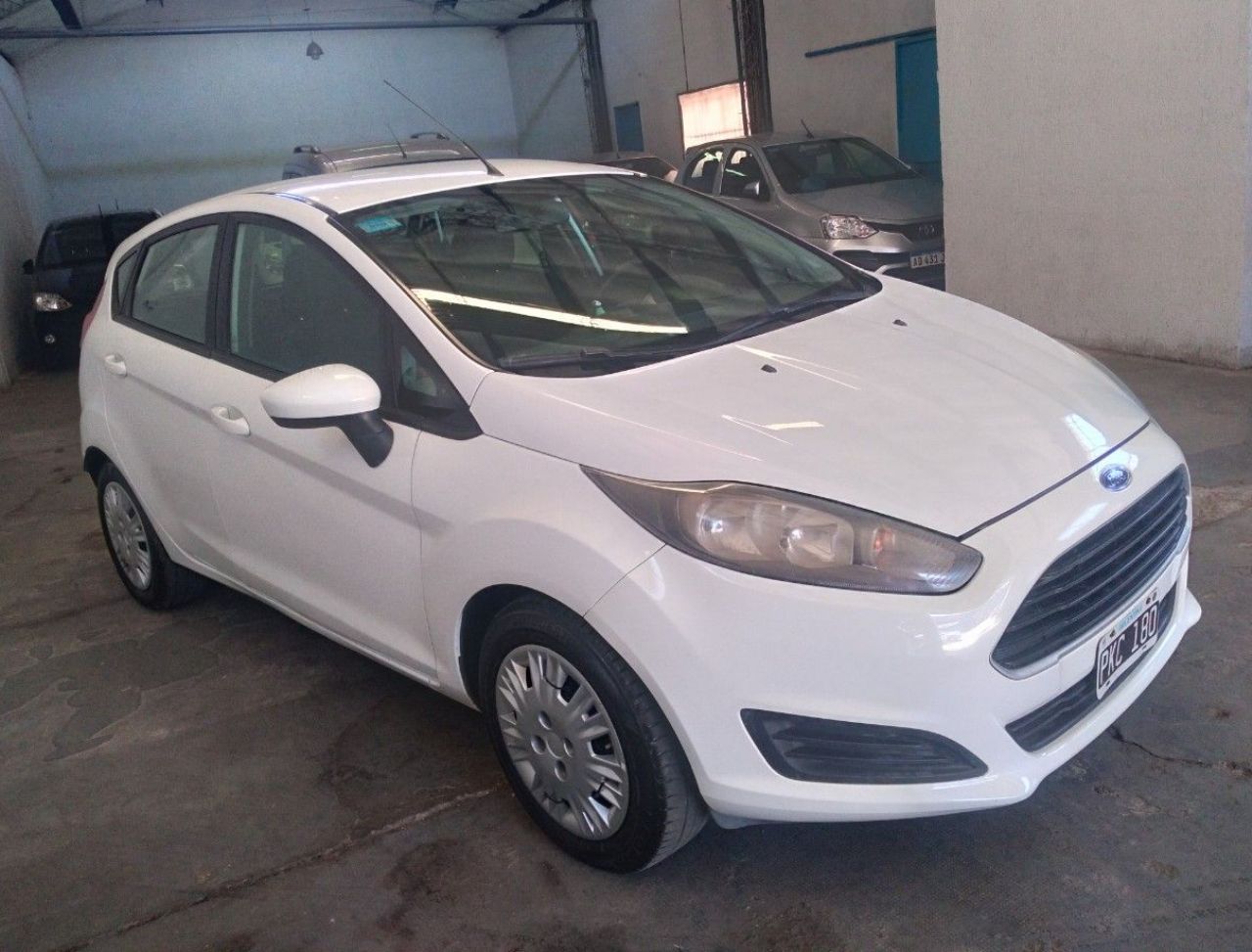 Ford Fiesta KD Usado Financiado en Mendoza, deRuedas