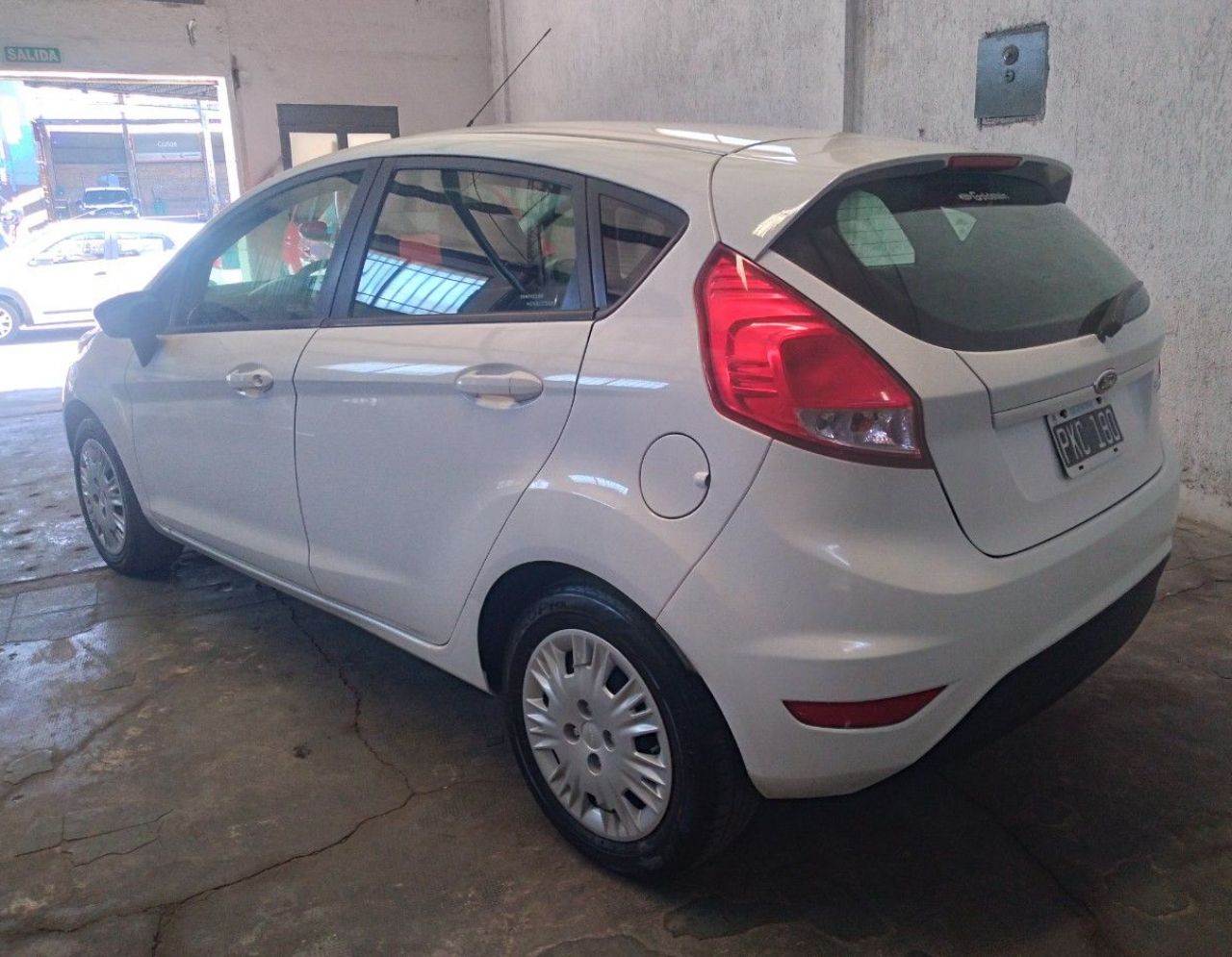 Ford Fiesta KD Usado Financiado en Mendoza, deRuedas