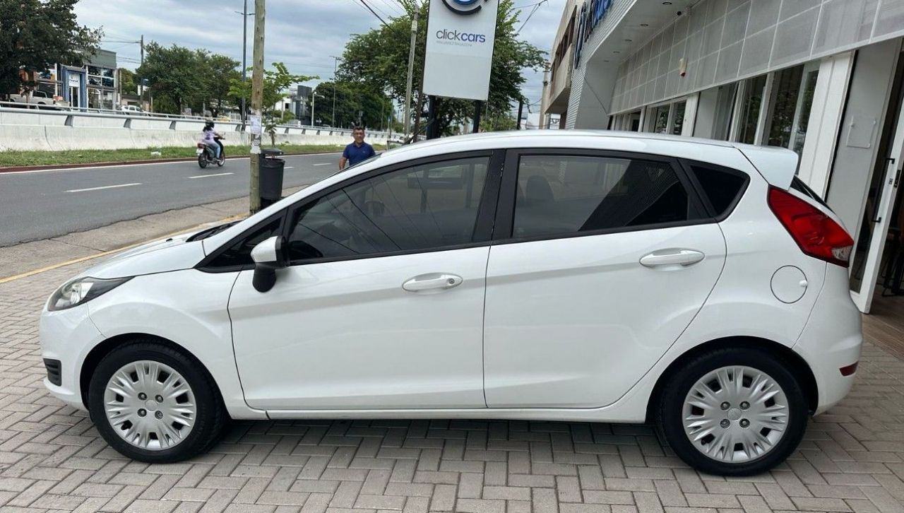 Ford Fiesta KD Usado Financiado en Córdoba, deRuedas