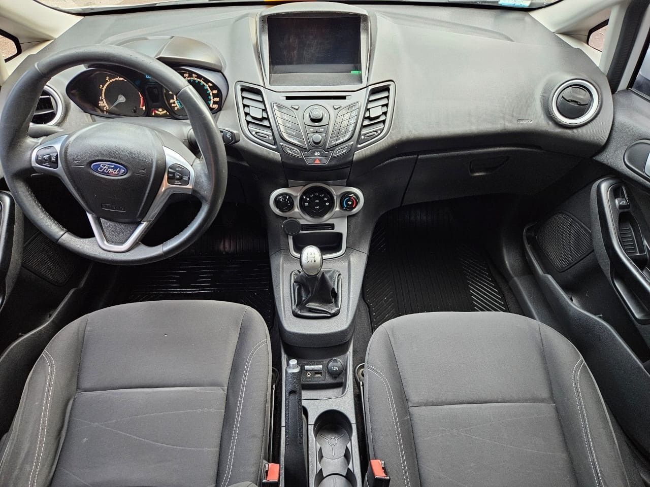 Ford Fiesta KD Usado en Mendoza, deRuedas