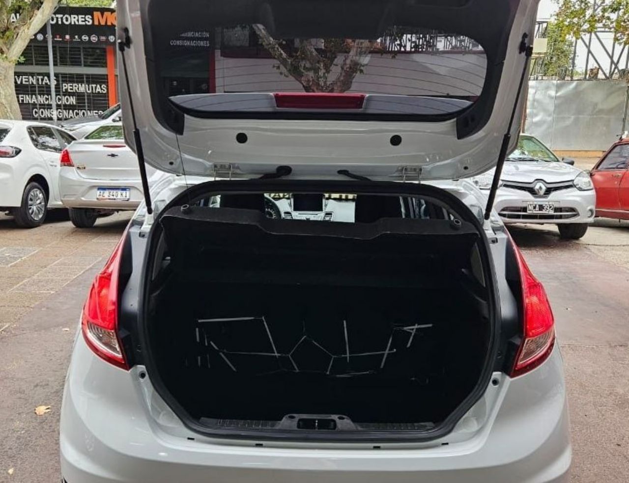 Ford Fiesta KD Usado en Mendoza, deRuedas