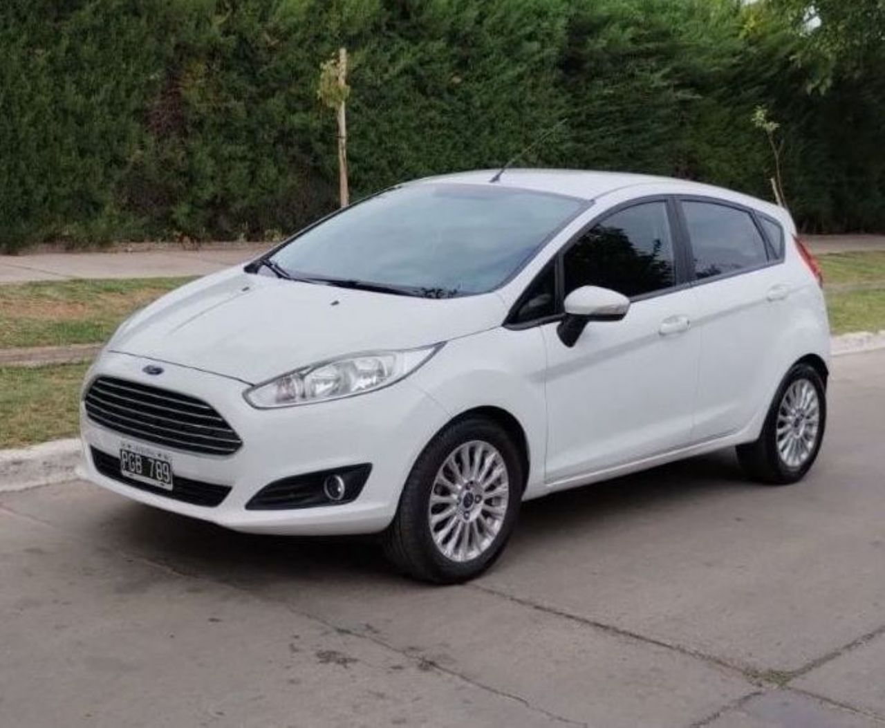 Ford Fiesta KD Usado en Mendoza, deRuedas