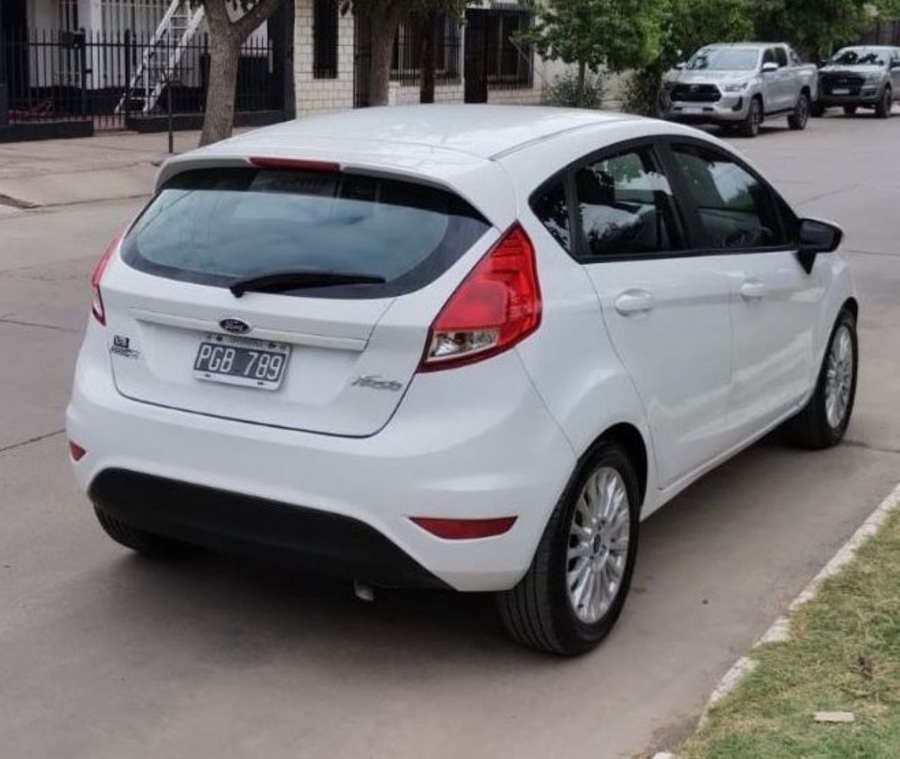 Ford Fiesta KD Usado en Mendoza, deRuedas
