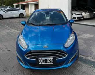 Ford Fiesta KD Usado en Córdoba Financiado