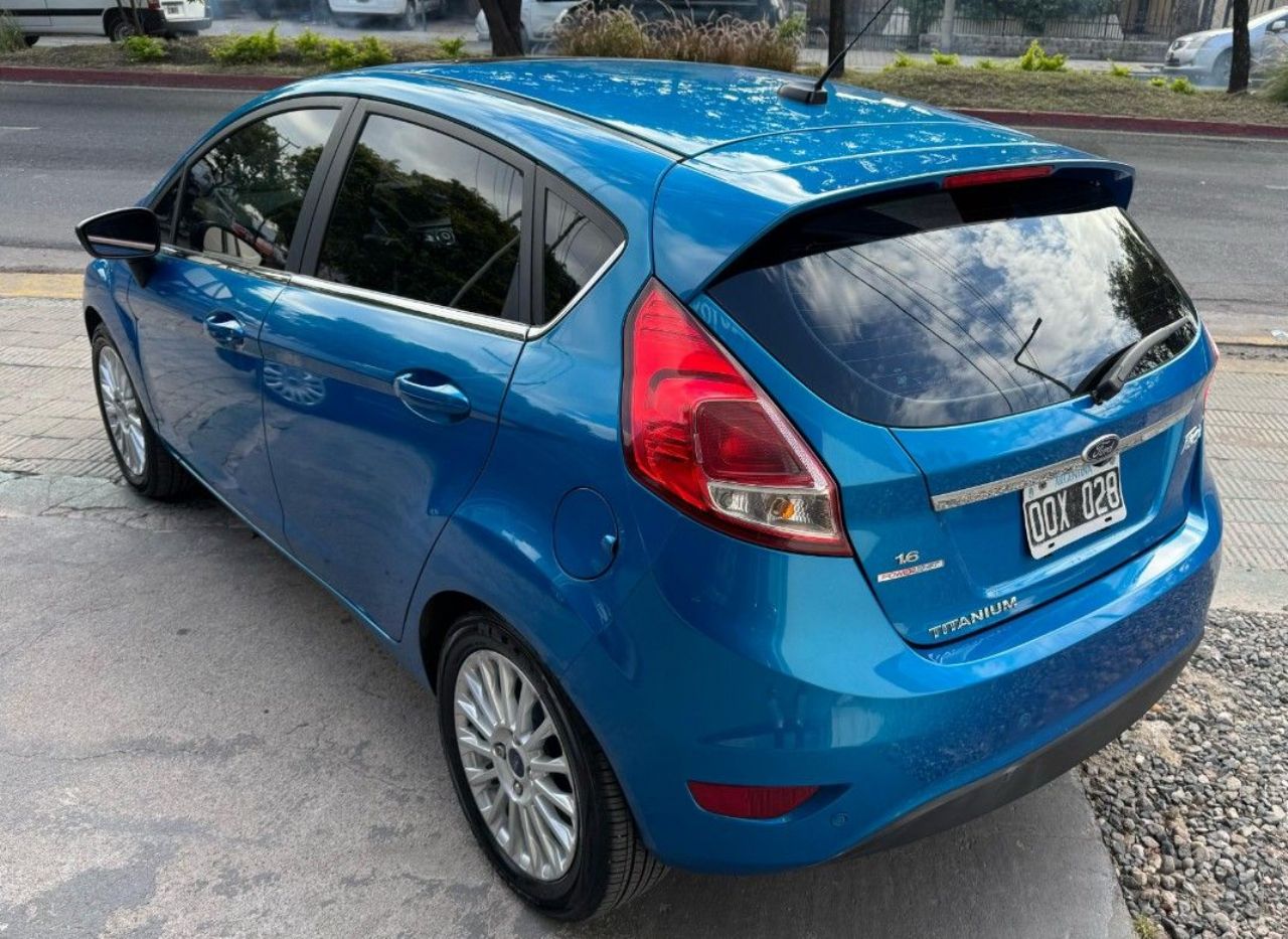 Ford Fiesta KD Usado Financiado en Córdoba, deRuedas