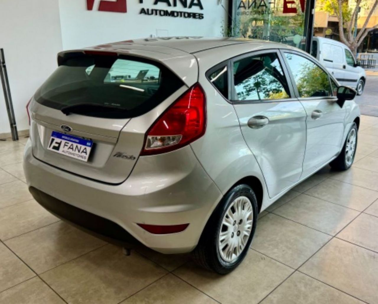Ford Fiesta KD Usado Financiado en Mendoza, deRuedas