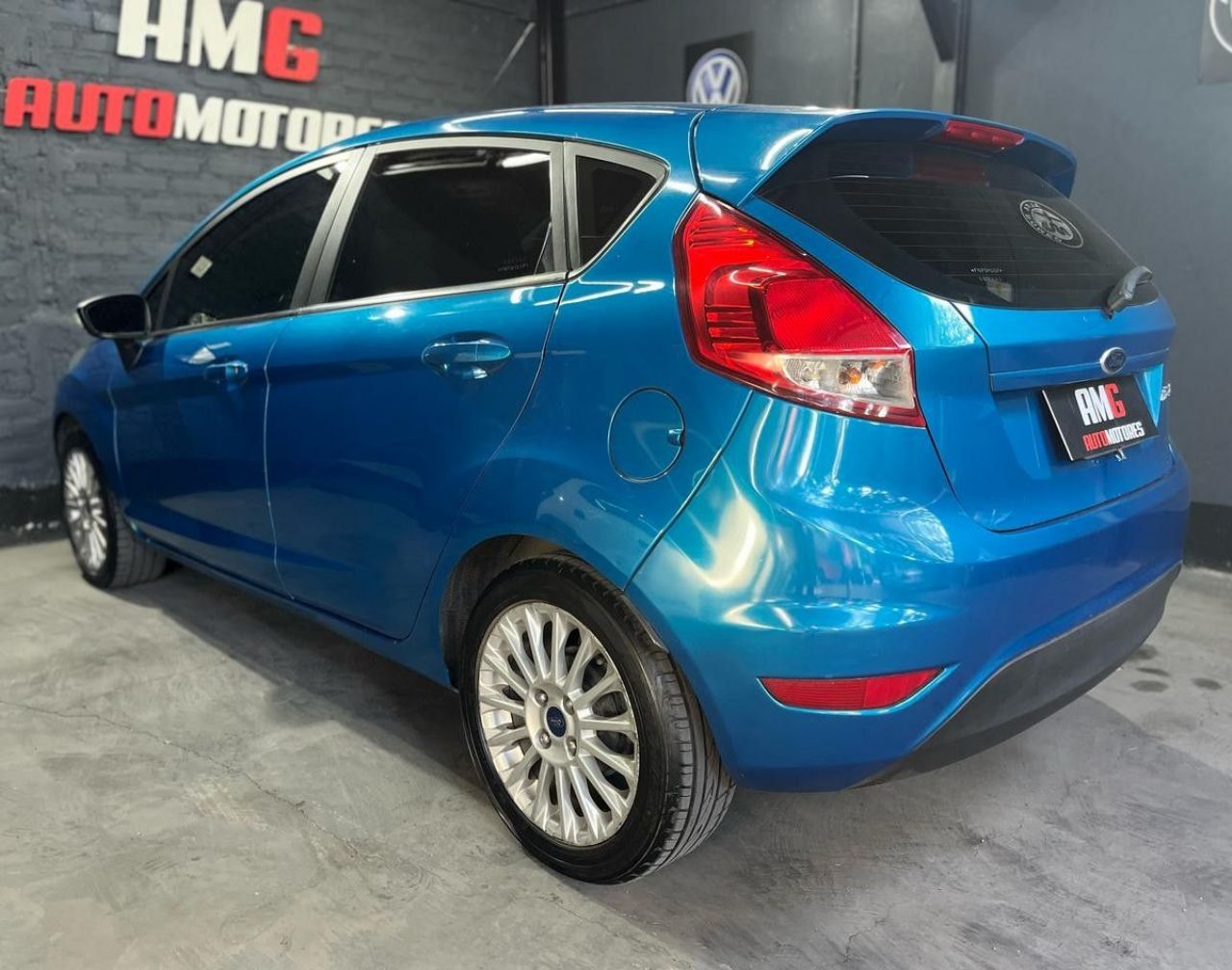 Ford Fiesta KD Usado en Mendoza, deRuedas