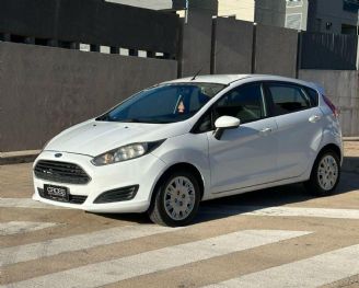 Ford Fiesta KD Usado en Córdoba Financiado