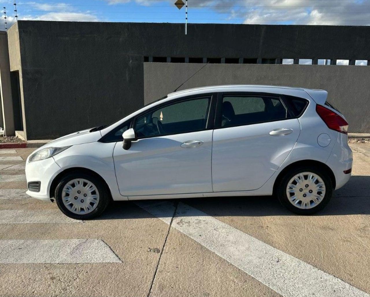 Ford Fiesta KD Usado Financiado en Córdoba, deRuedas