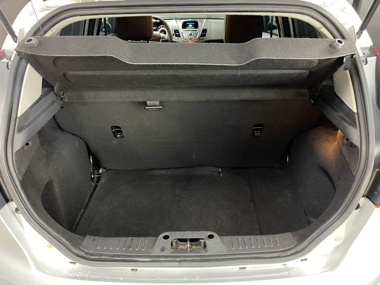 Ford Fiesta KD Usado en Córdoba, deRuedas