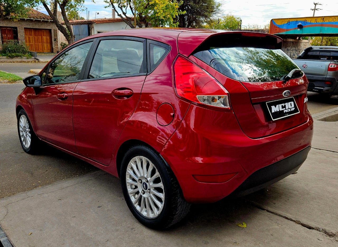 Ford Fiesta KD Usado Financiado en Mendoza, deRuedas