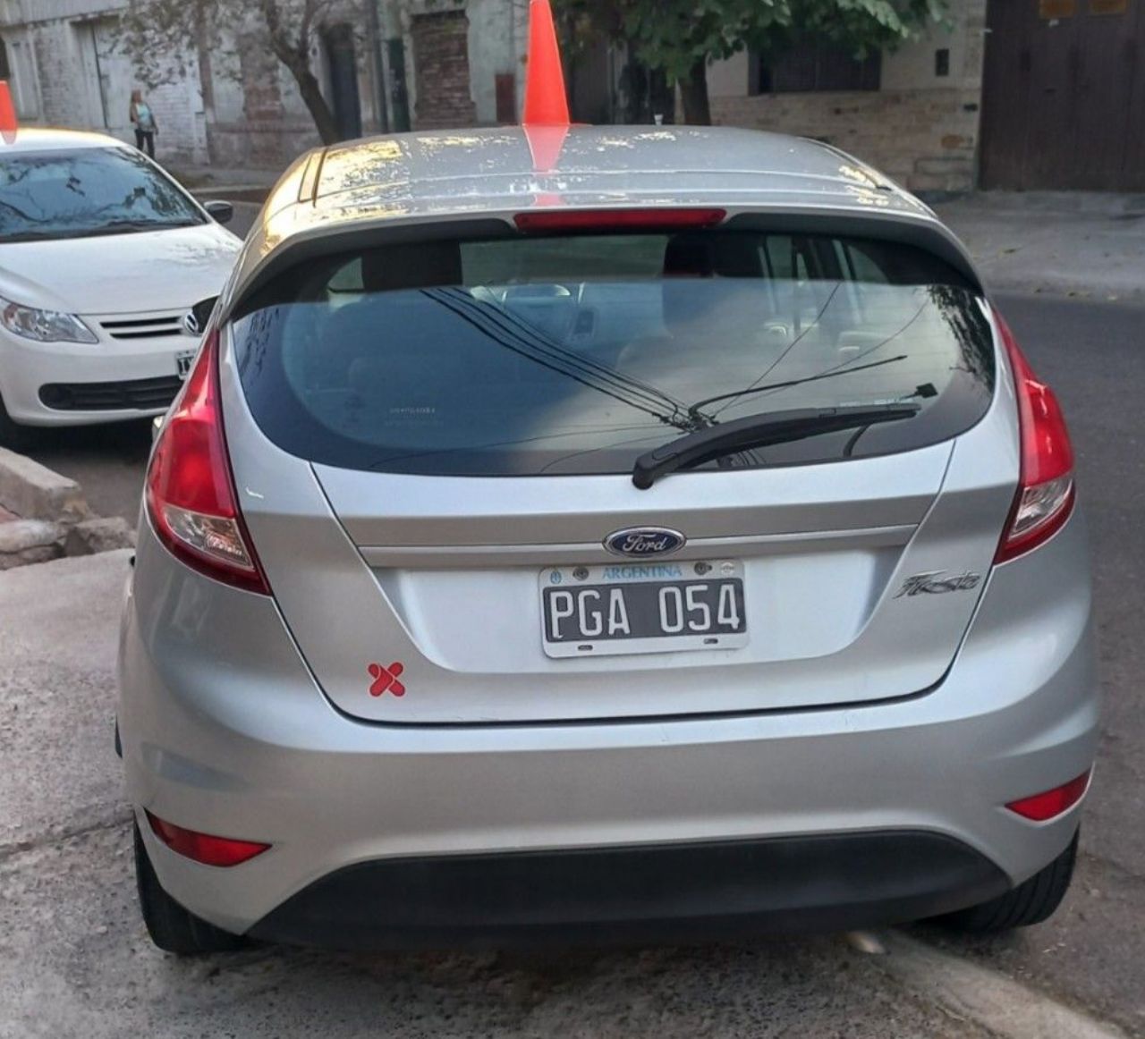 Ford Fiesta KD Usado en Mendoza, deRuedas