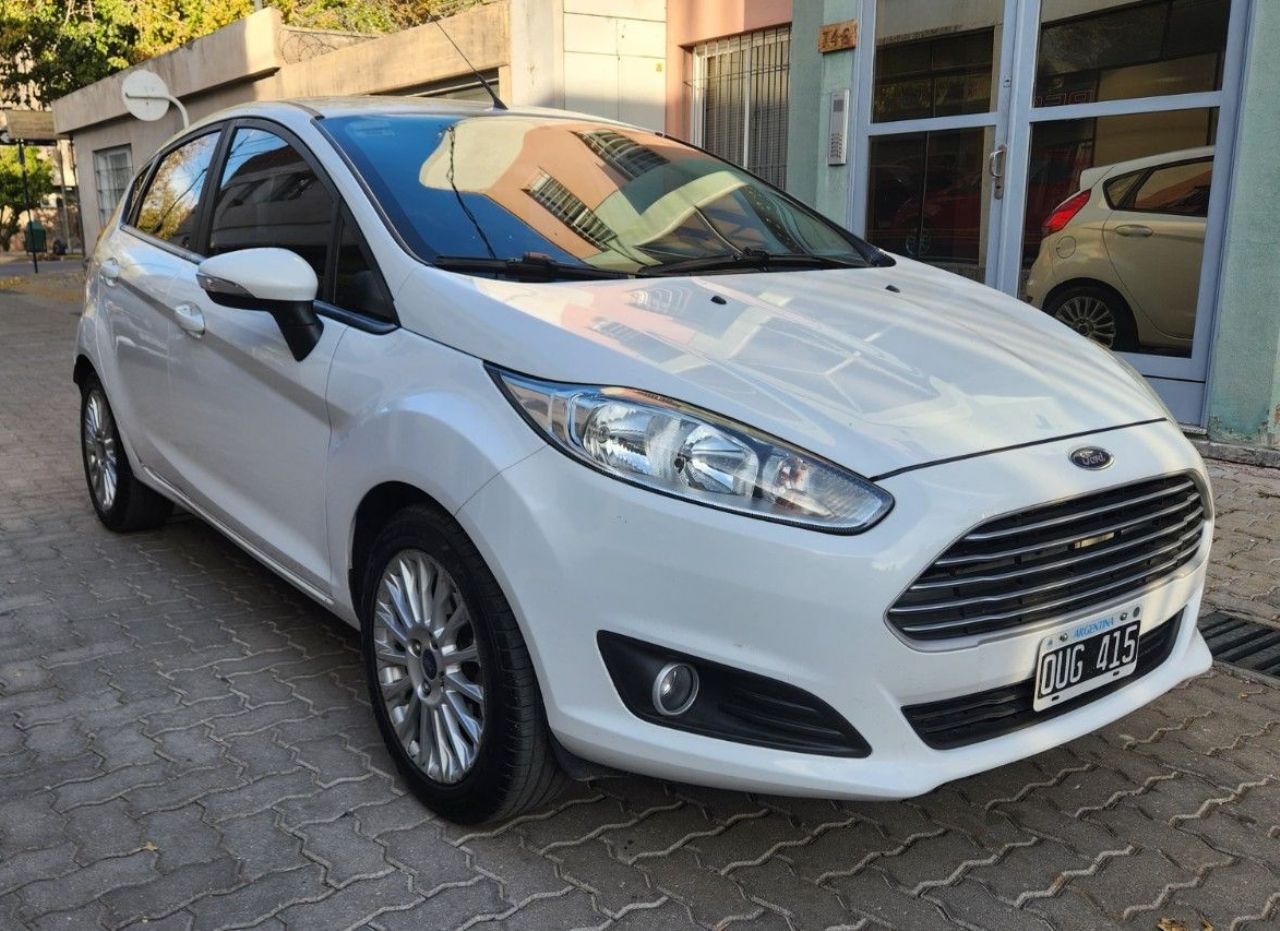Ford Fiesta KD Usado en Mendoza, deRuedas