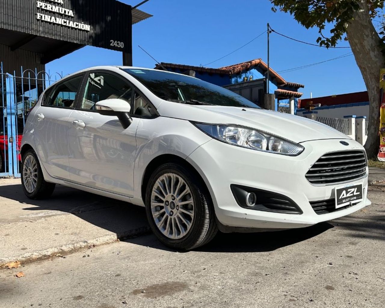 Ford Fiesta KD Usado en San Juan, deRuedas