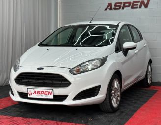Ford Fiesta KD Usado en Córdoba Financiado