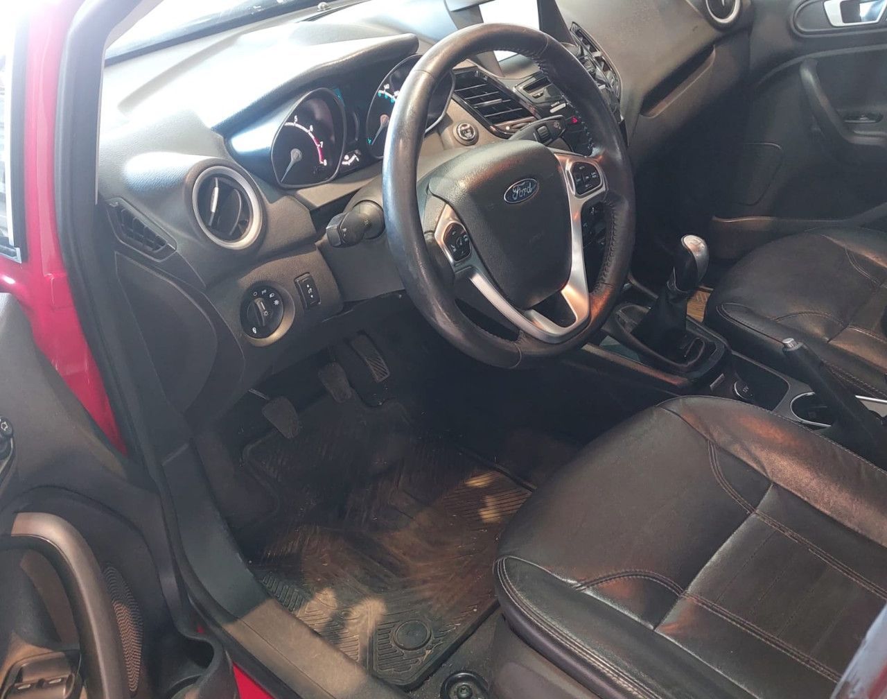 Ford Fiesta KD Usado Financiado en Córdoba, deRuedas