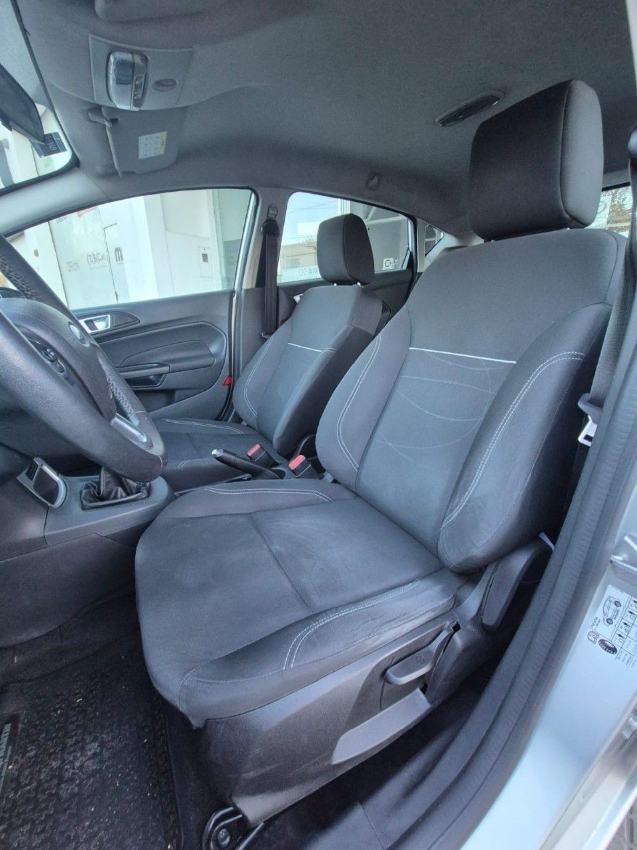 Ford Fiesta KD Usado Financiado en Mendoza, deRuedas