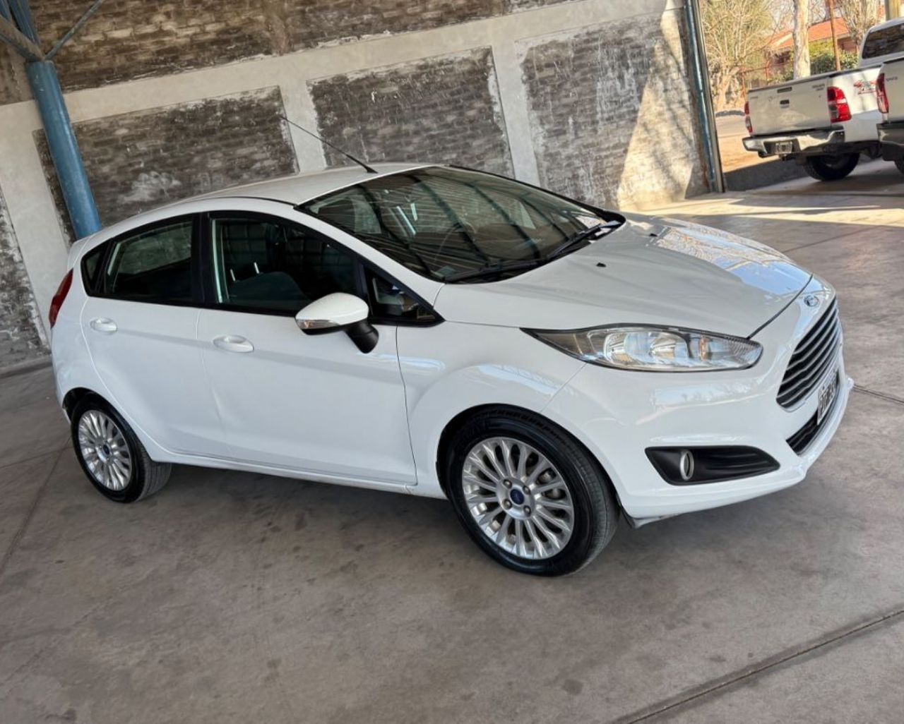 Ford Fiesta KD Usado Financiado en Mendoza, deRuedas